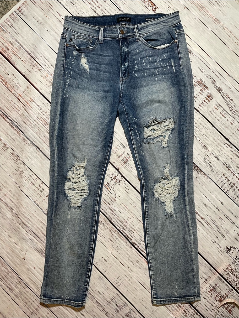 Judy Blue Boyfriend Fit distressed jeans. Size 14W